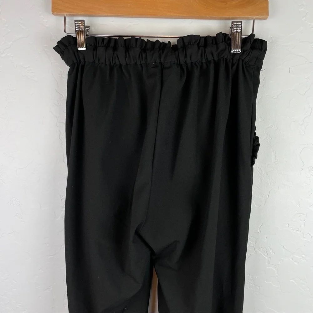 Kancan Black Ruffle Trim High‎ Rise Tapered Leg Ankle Pants Women's Size Small